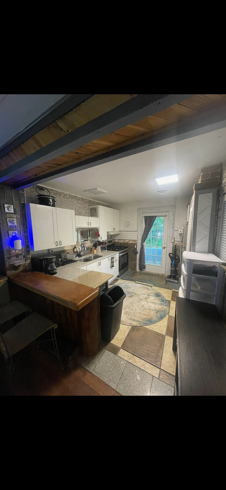 Furnished Finder property 442713_1 photo 9