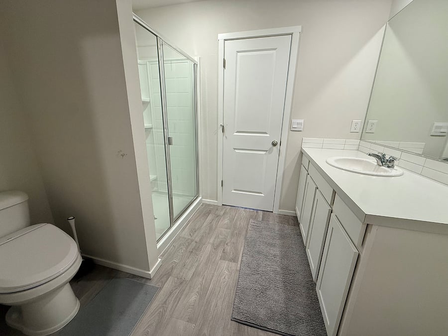 Bedroom 2 en-suite bath with stand-up shower 