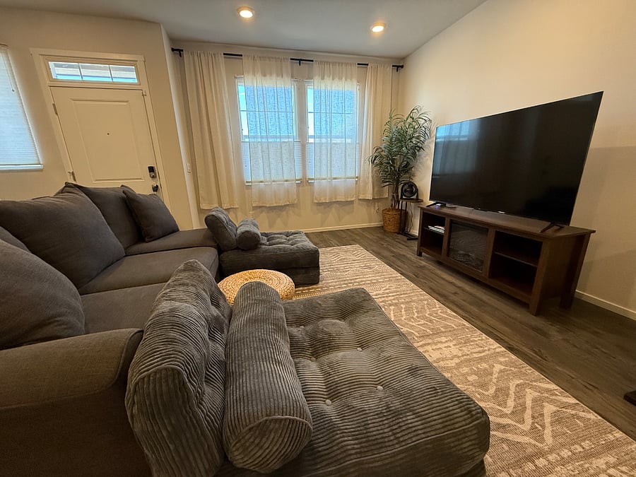 Furnished Finder property 442716_1 photo 3
