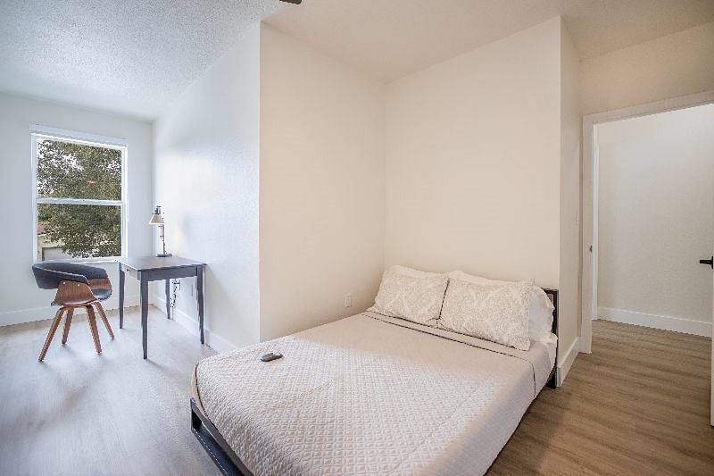 Furnished Finder property 442798_1 photo 28