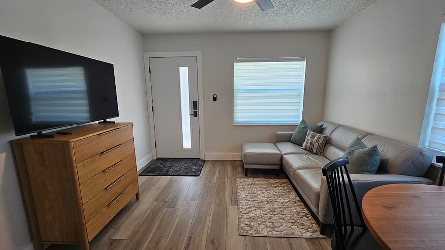 Furnished Finder property 442798_1 photo 4