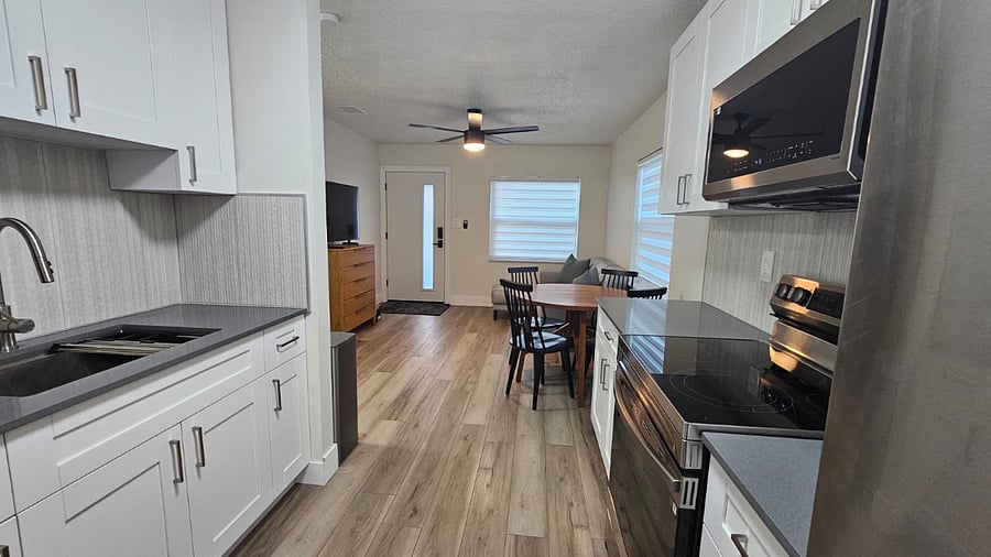 Furnished Finder property 442798_1 photo 3