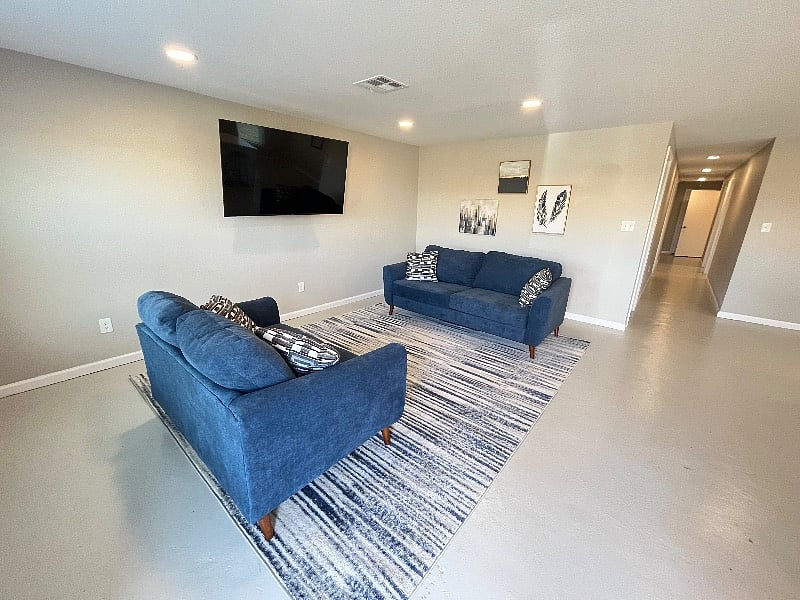 Furnished Finder property 442800_1 photo 18