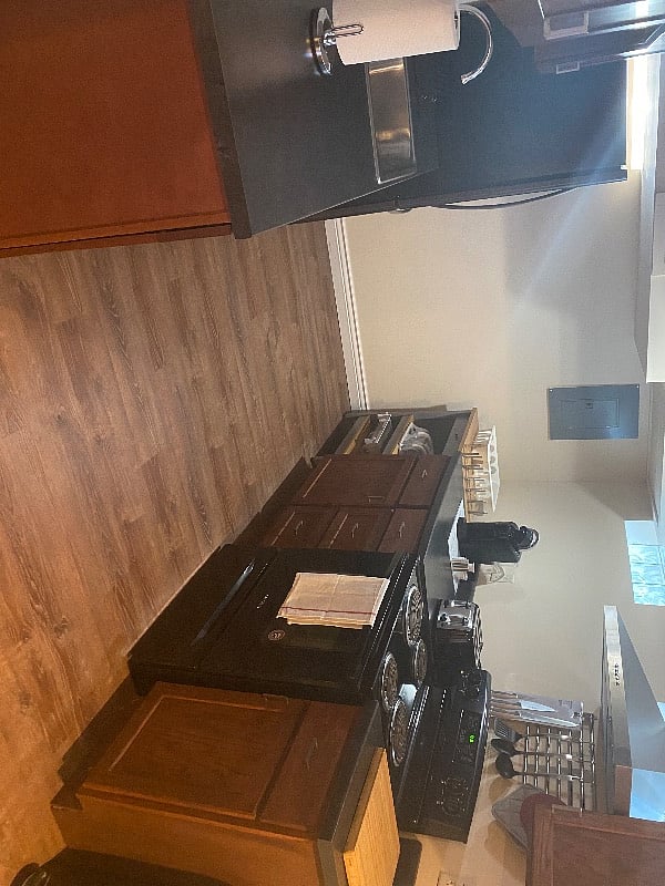 Furnished Finder property 442815_1 photo 3