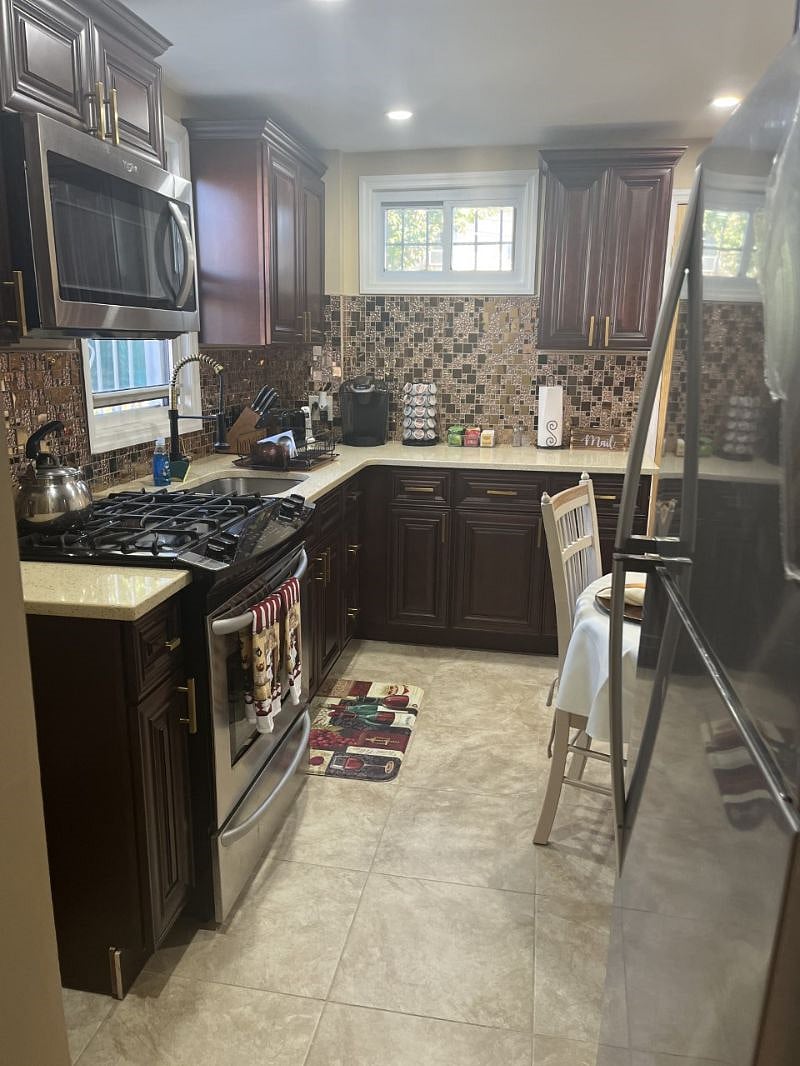 Furnished Finder property 442958_1 photo 4