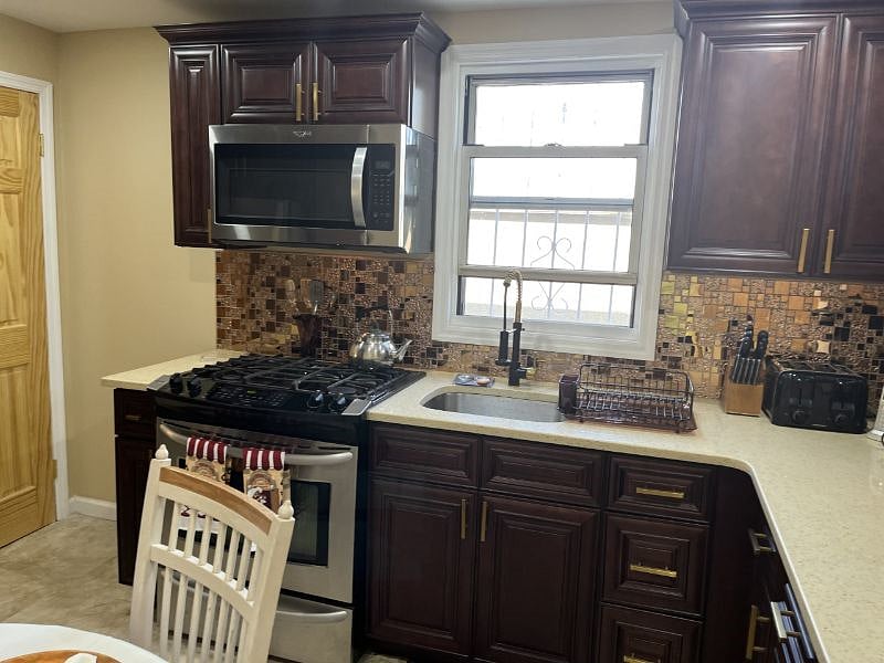 Furnished Finder property 442958_1 photo 3
