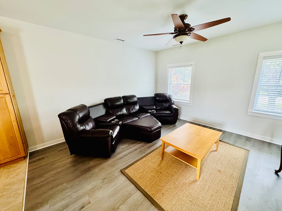 Furnished Finder property 443096_1 photo 10
