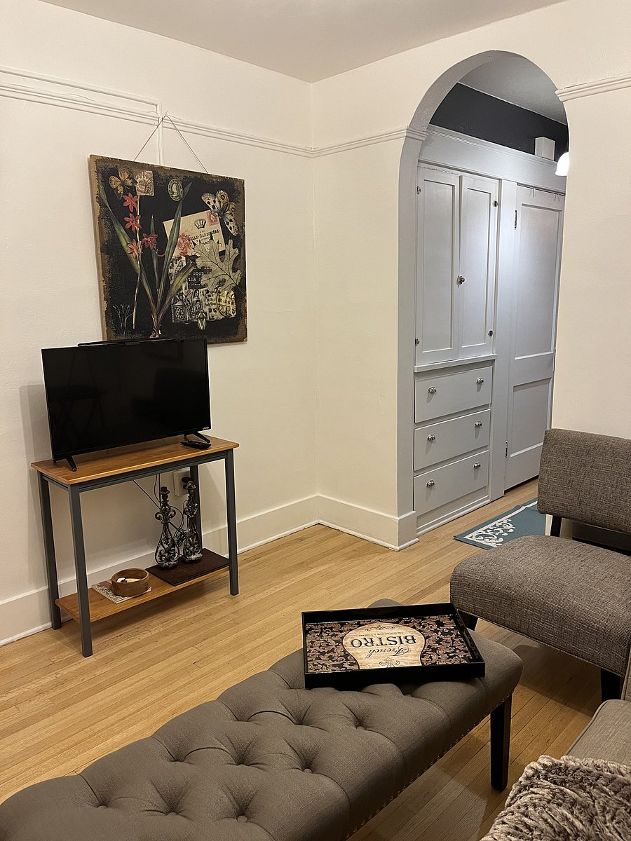 Furnished Finder property 443158_1 photo 4