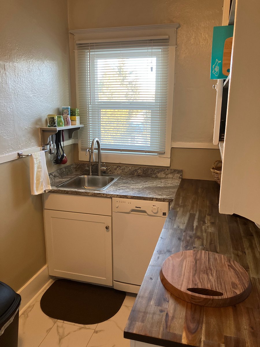 Furnished Finder property 443158_1 photo 7