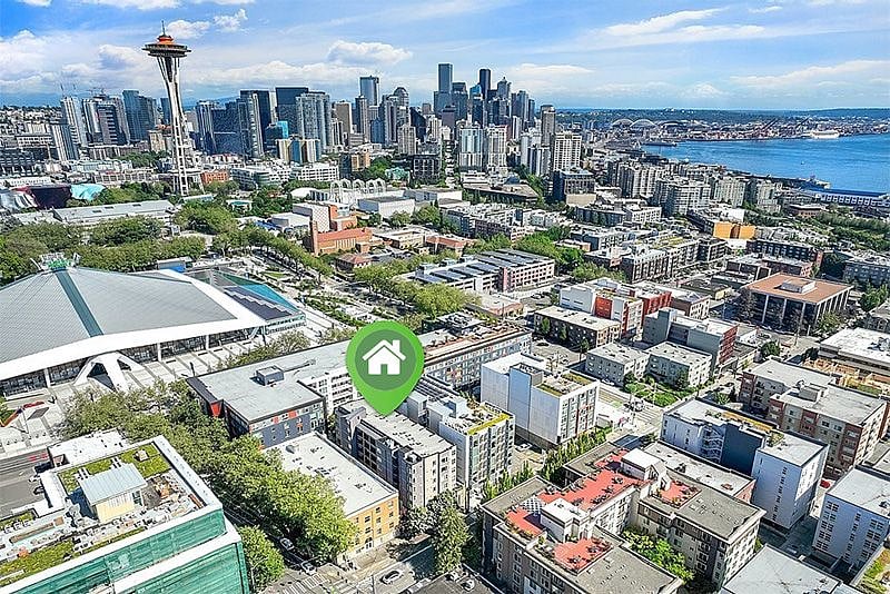 Located next to Seattle Center and the water, with downtown and Belltown right next door
