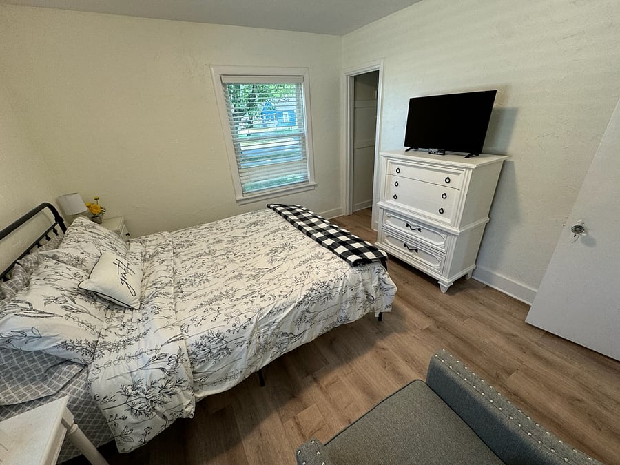 Furnished Finder property 443310_1 photo 3