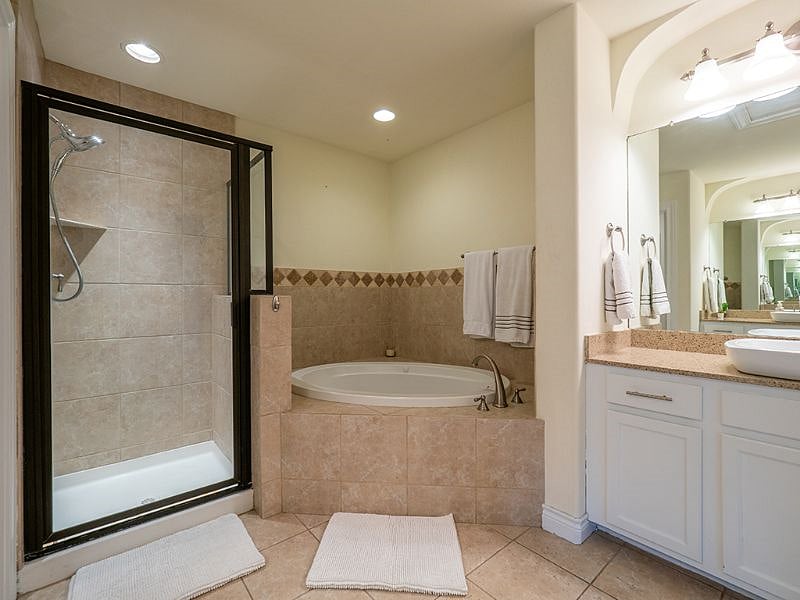 Furnished Finder property 443408_1 photo 15