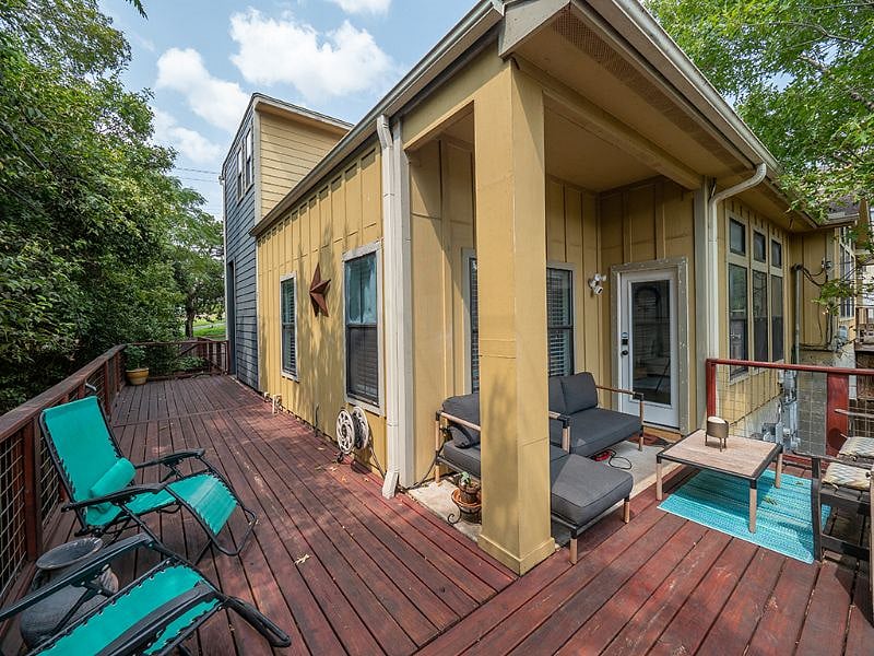 Furnished Finder property 443408_1 photo 18