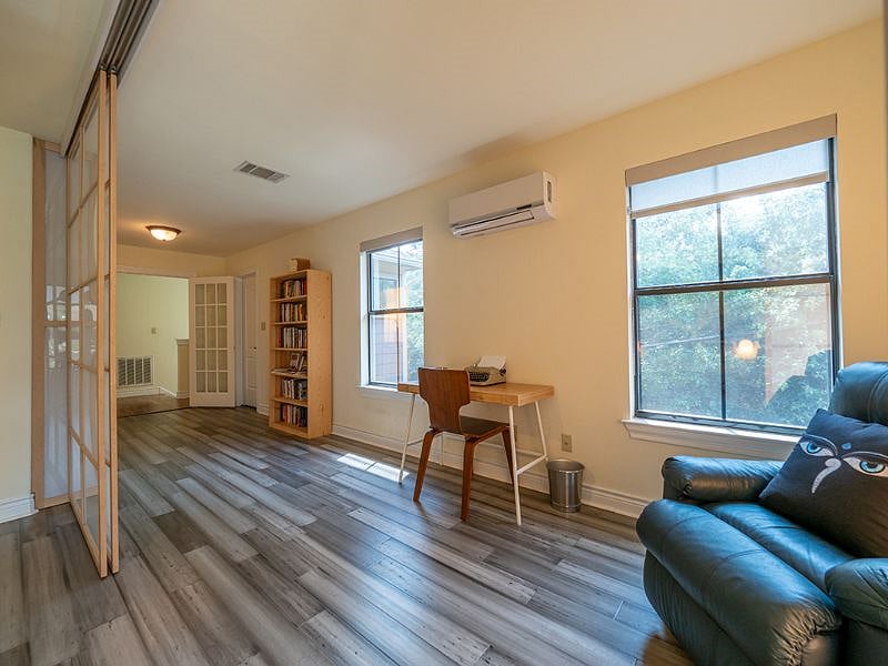 Furnished Finder property 443408_1 photo 24