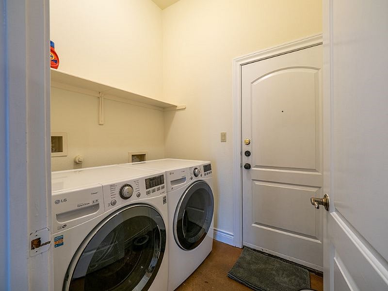 Furnished Finder property 443408_1 photo 27