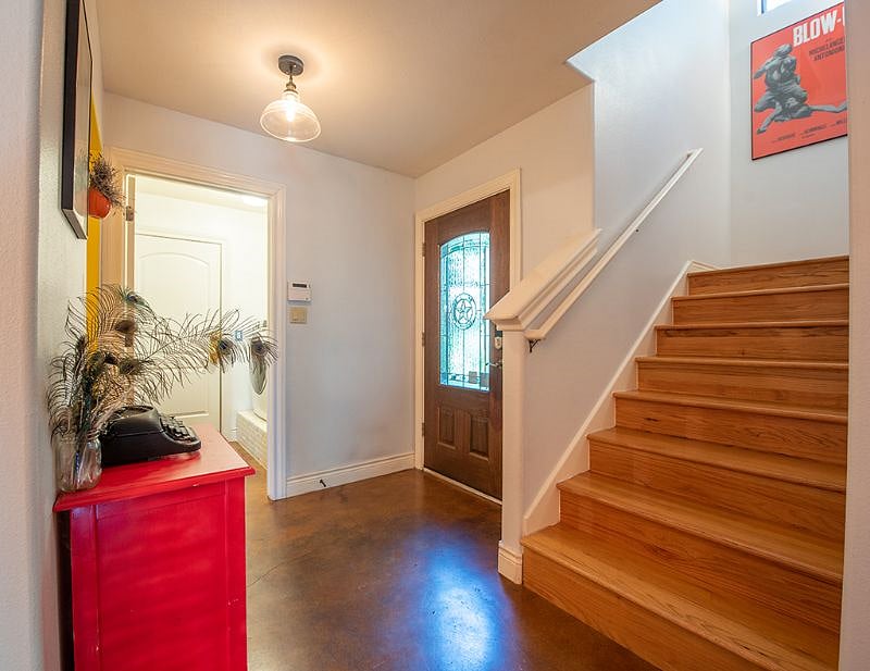 Furnished Finder property 443408_2 photo 16