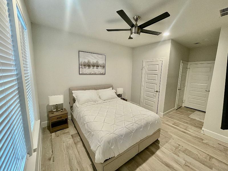Furnished Finder property 443442_1 photo 2