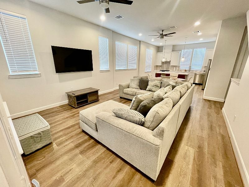Furnished Finder property 443442_1 photo 18
