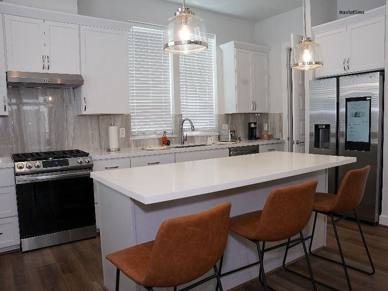 Fully furnished kitchen on second floor