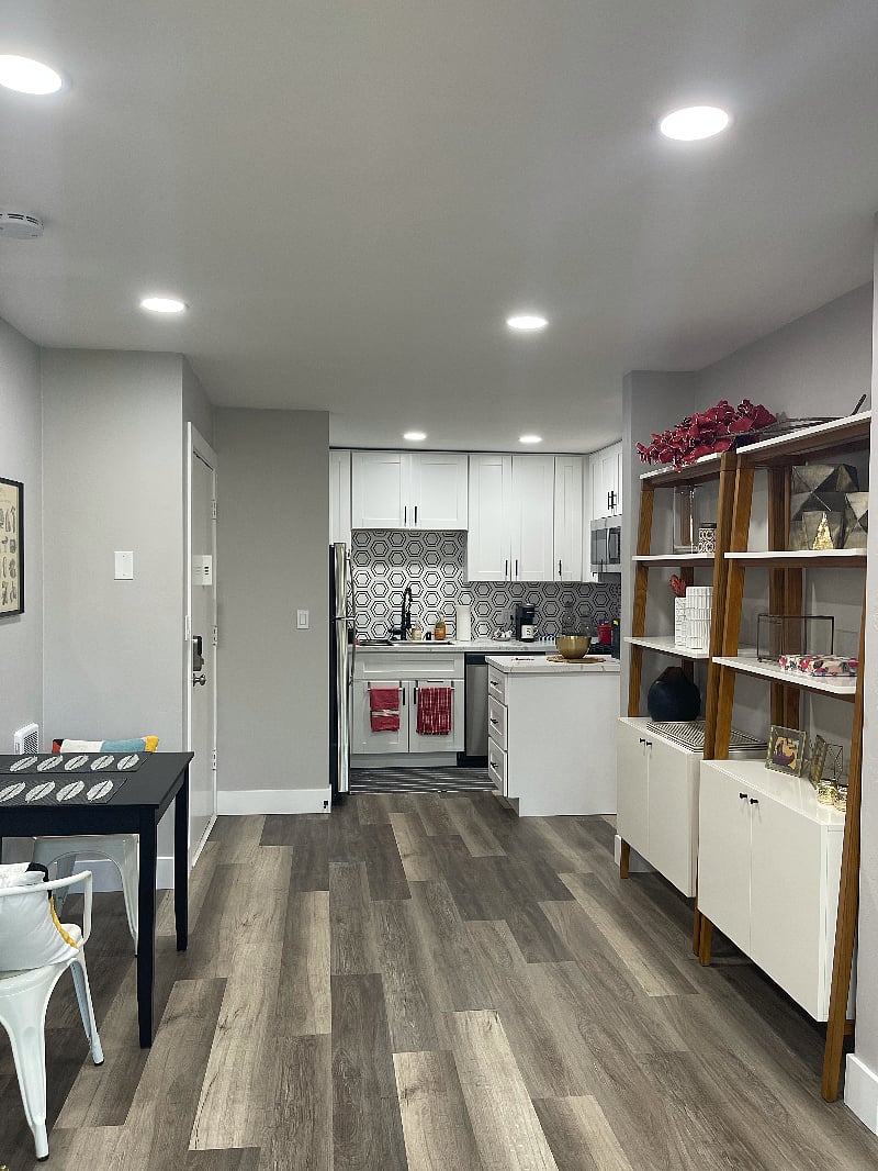 Bright, fresh, and clean 1 bedroom condo