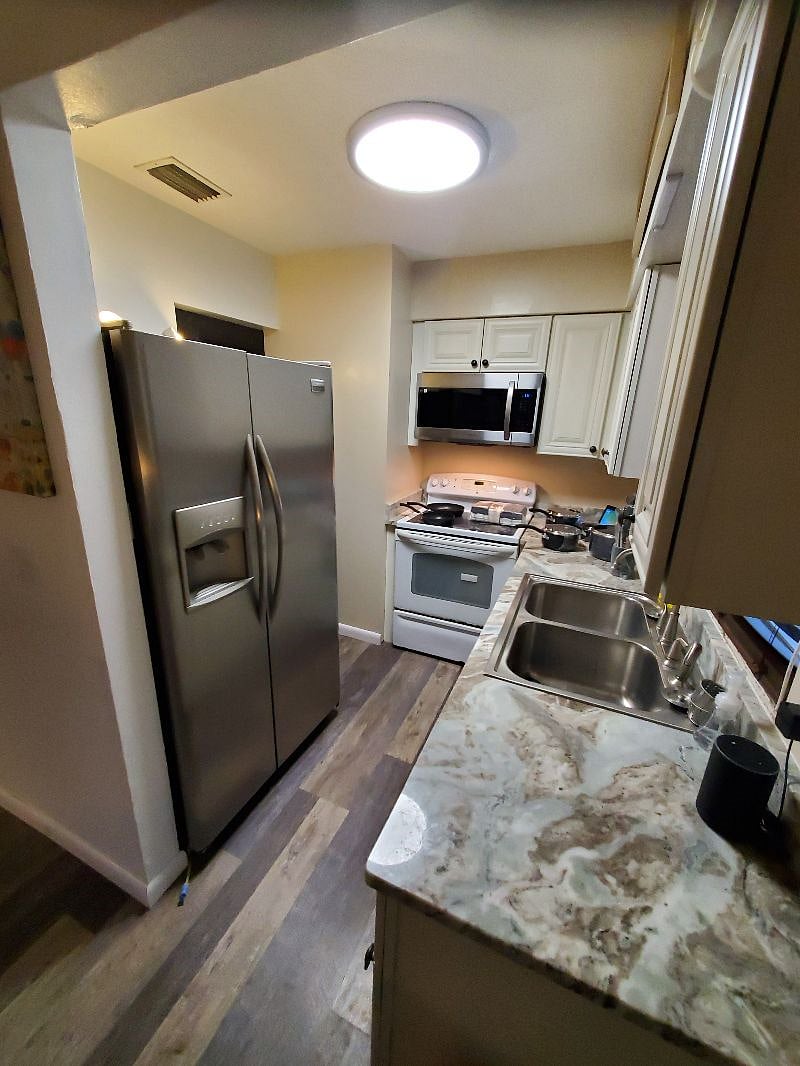 Furnished Finder property 443546_1 photo 10