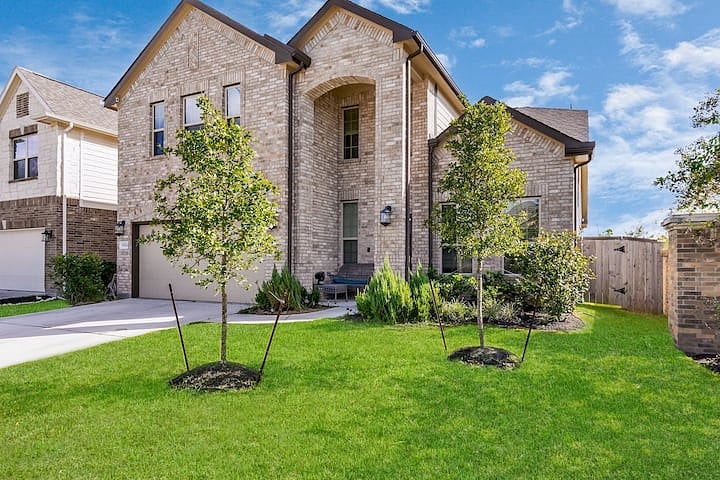 Furnished Finder property 443557_1 photo 3