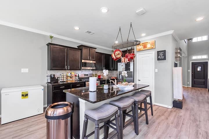 Fully Stocked Kitchen with Island