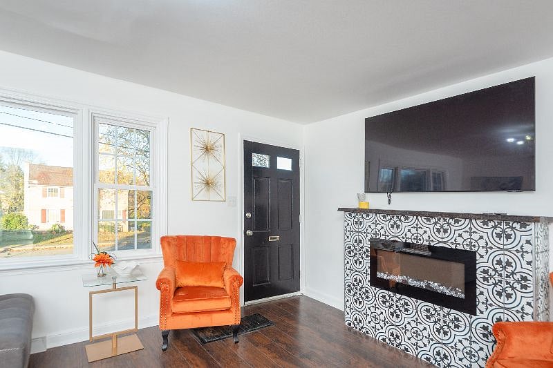Furnished Finder property 443586_1 photo 8