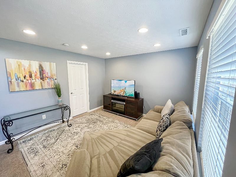 Furnished Finder property 443590_1 photo 22