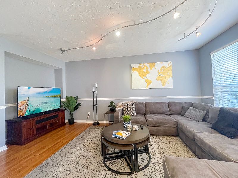 Furnished Finder property 443590_1 photo 6