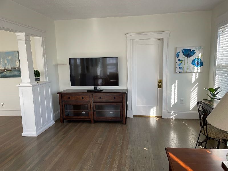 Furnished Finder property 443608_1 photo 1