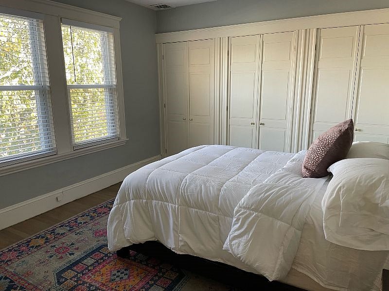 Furnished Finder property 443608_1 photo 10