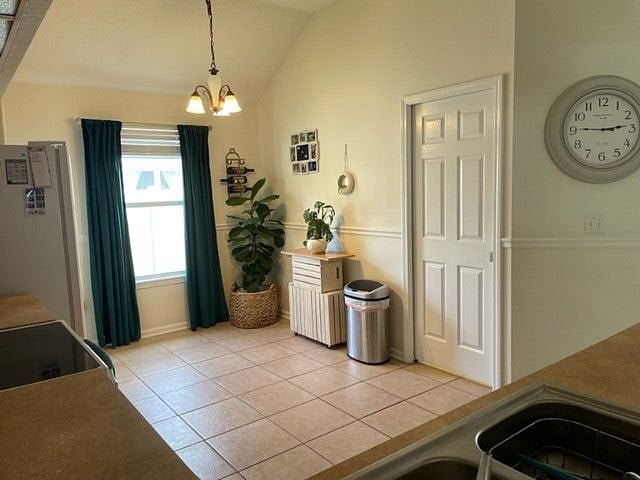 Furnished Finder property 443613_1 photo 6