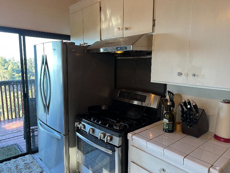 Furnished Finder property 443641_2 photo 8