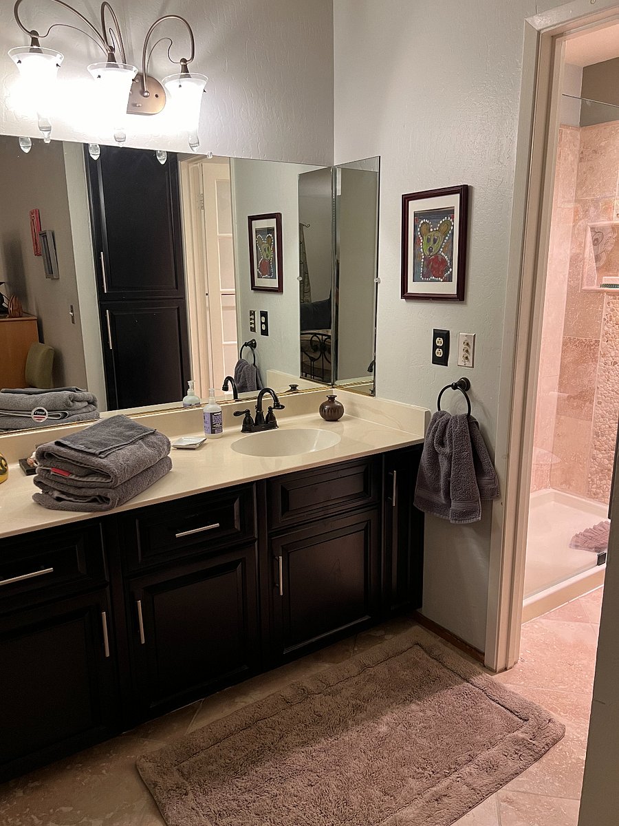 Private bath in master bedroom