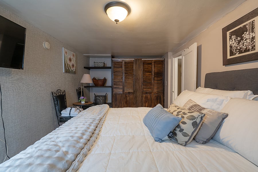 Furnished Finder property 443705_1 photo 11