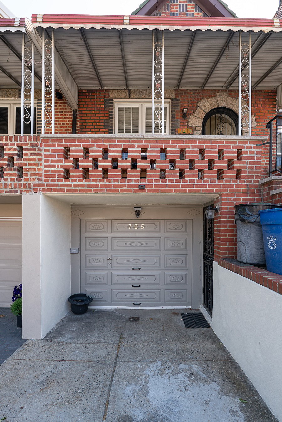 Furnished Finder property 443705_1 photo 2
