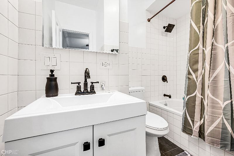 Furnished Finder property 443713_1 photo 4