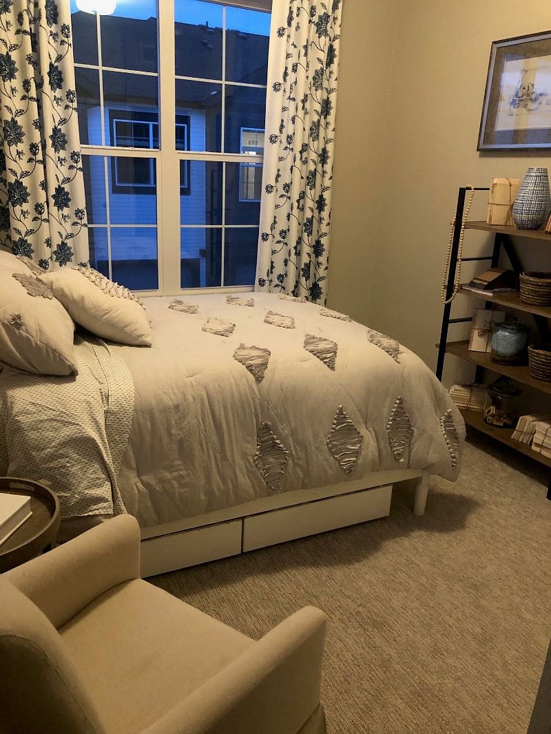 Furnished Finder property 443722_1 photo 9