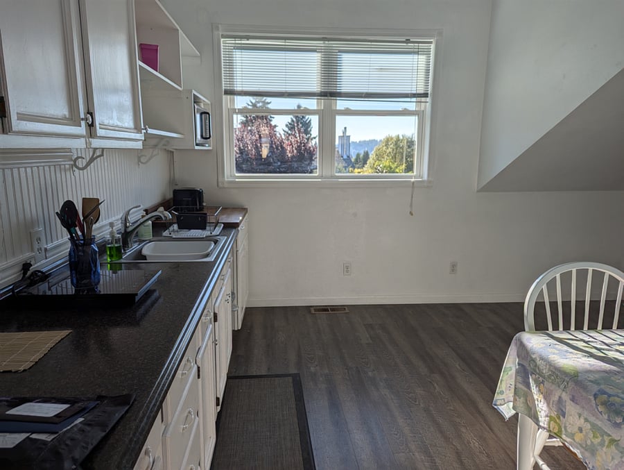 Furnished Finder property 443754_1 photo 12