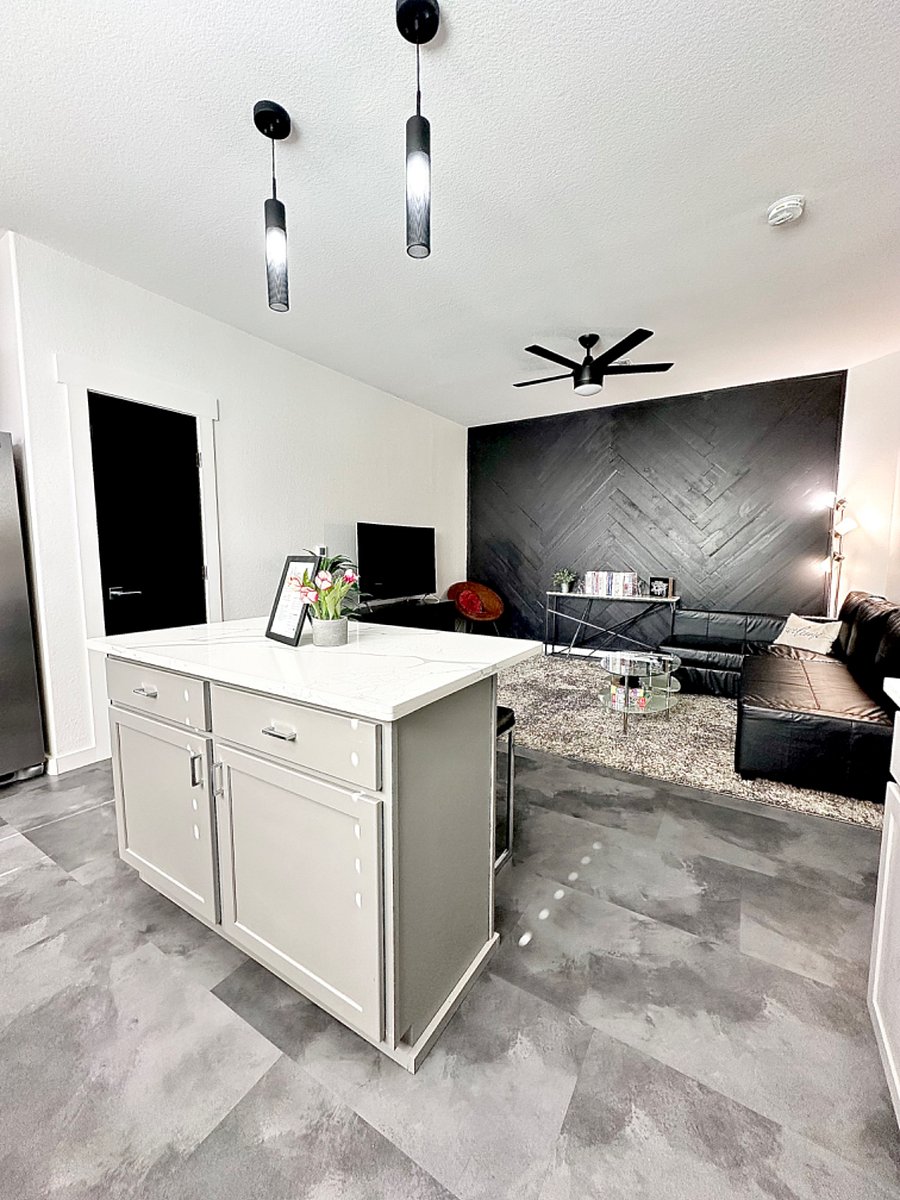 Furnished Finder property 443790_1 photo 4