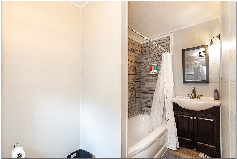 Furnished Finder property 443809_1 photo 7