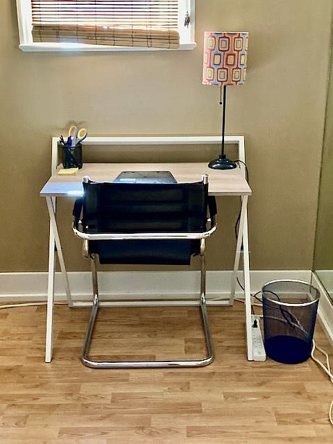 Work Desk