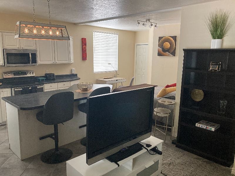 Furnished Finder property 443815_2 photo 8