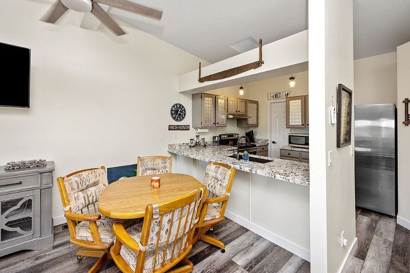 Furnished Finder property 443846_1 photo 26