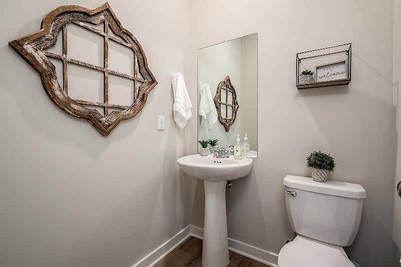 Furnished Finder property 443850_1 photo 12