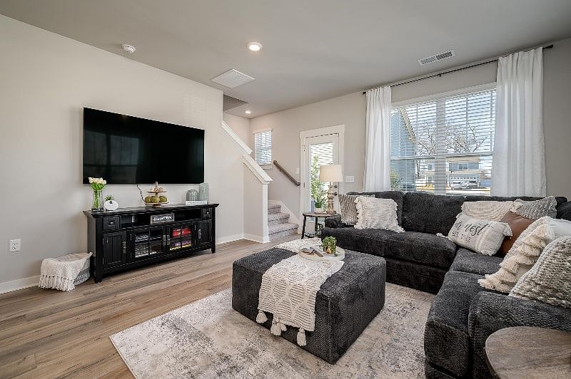 Furnished Finder property 443850_1 photo 13