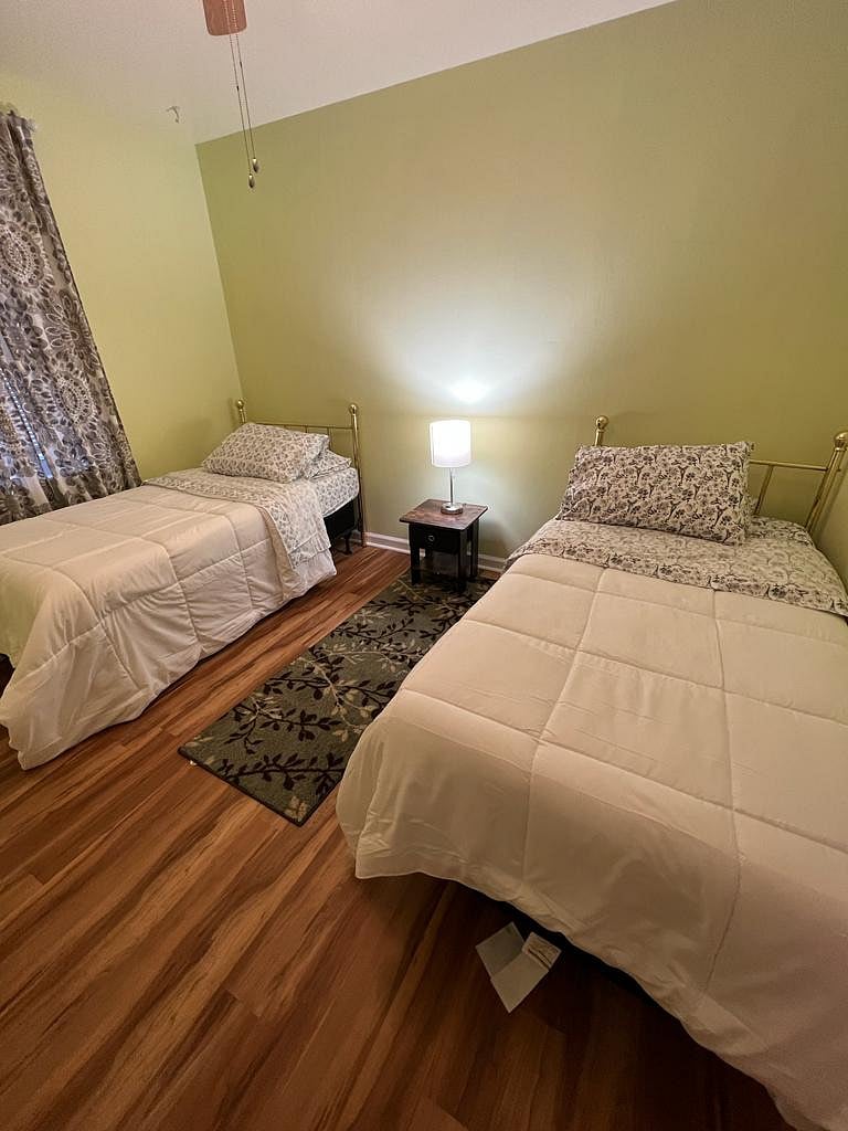 Furnished Finder property 443852_1 photo 26