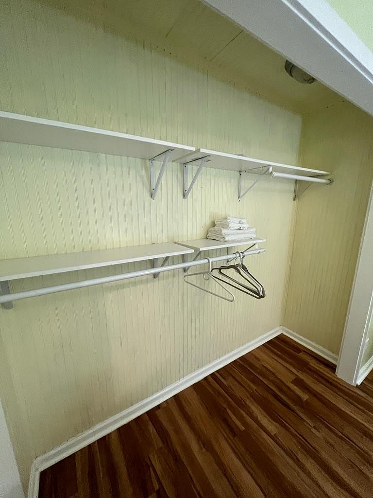Furnished Finder property 443852_1 photo 34