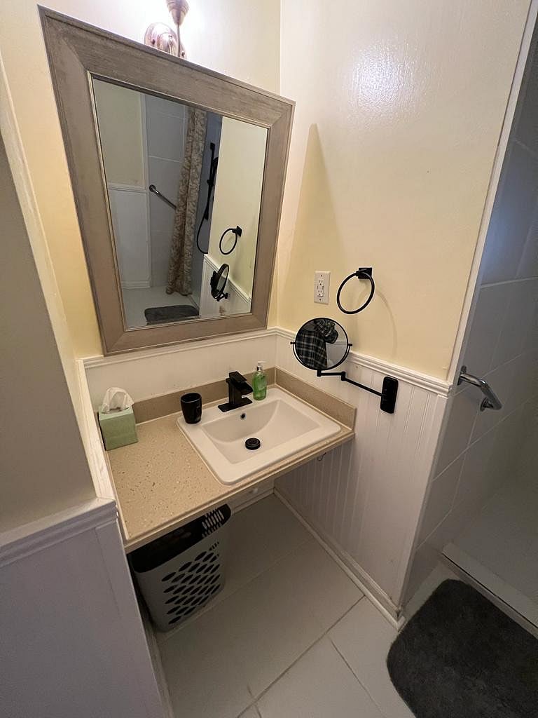 Furnished Finder property 443852_1 photo 36